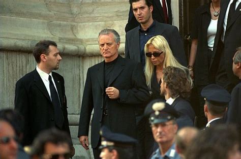 gianni versace funeral|gianni versace funeral pictures.